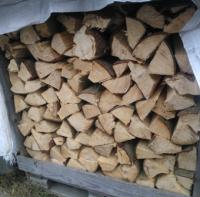 Brennholz, Kaminholz: Kiefer und Fichte, kaminfertig gesgt und gespalten